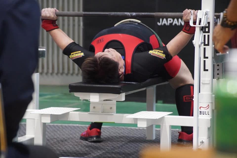 Japanese bench press champion
