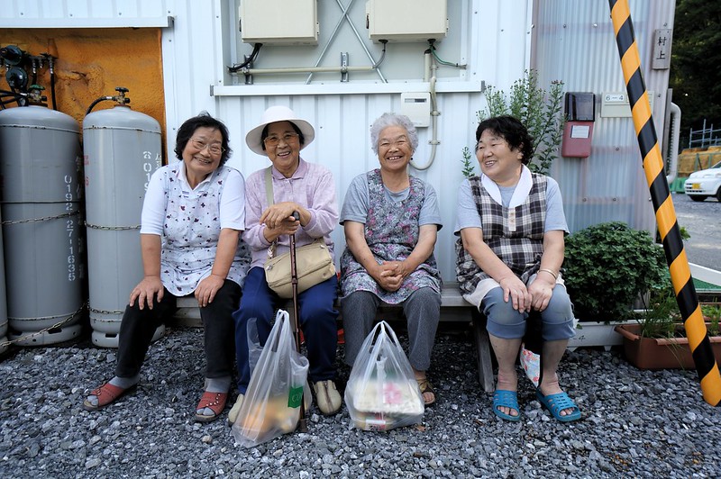japanese elderlies population newly weds