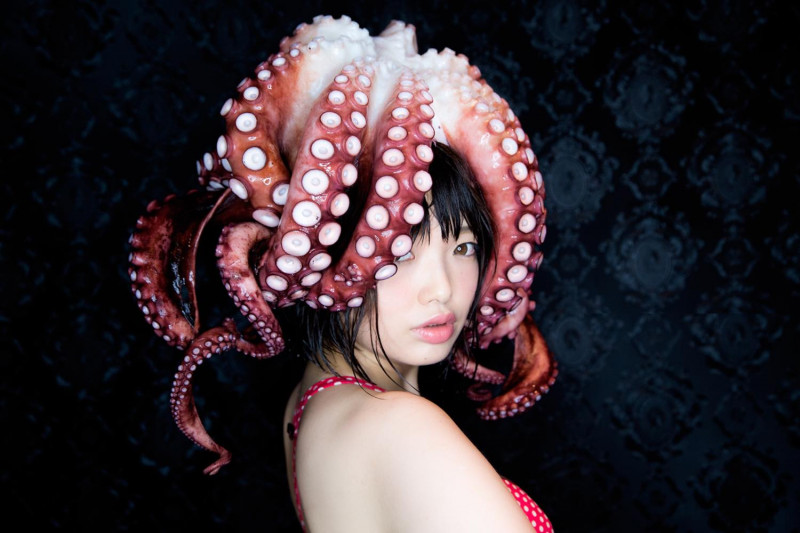Japanese model Namaba cosplays with alive octopus