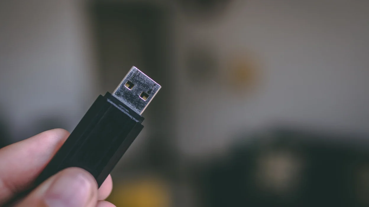 Japanese employee loses USB drive with info of residents